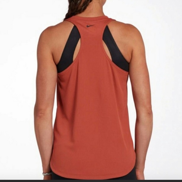 Nike Tops - NIKE Ribbed Training/Running Tank Top